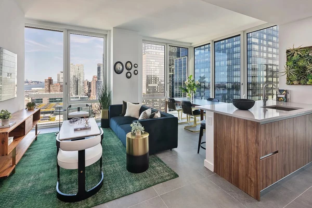 2 bed apartment at 606 West 30th Street, Unit 37G, Hudson Yards, photo 2 of 25