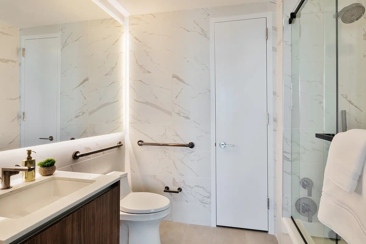 2 bed apartment at 606 West 30th Street, Unit 46C, Hudson Yards, photo 13 of 27