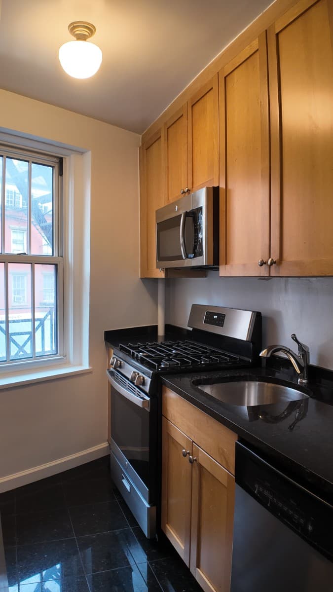 1 Jane St, photo 2