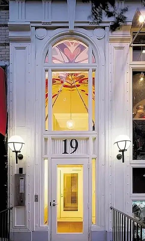 1 bed apartment at 19 Saint Mark's Place, Unit 5I, East Village, photo 6 of 6