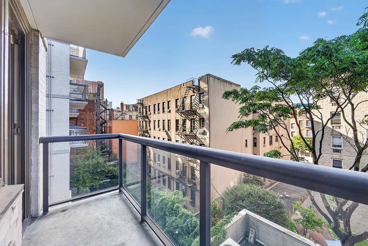 1 bed apartment at 250 East Houston Street, Unit 4A, East Village, photo 7 of 10