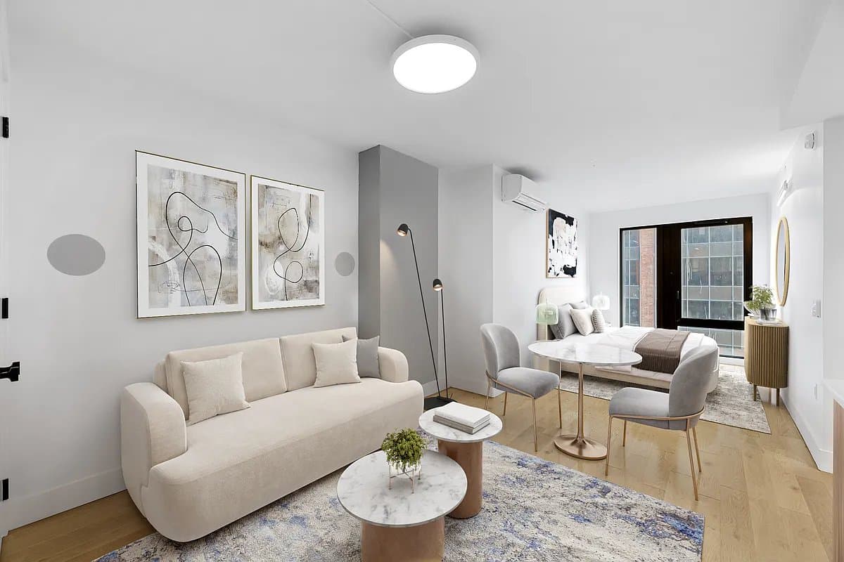 Studio apartment at 60 West 125th Street, Unit 1602, Harlem, photo 1 of 4