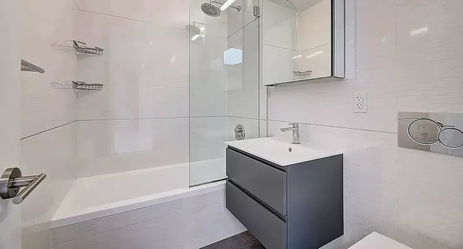 2 bed apartment at 161 Stanton Street, Unit F3, Lower East Side, photo 4 of 4