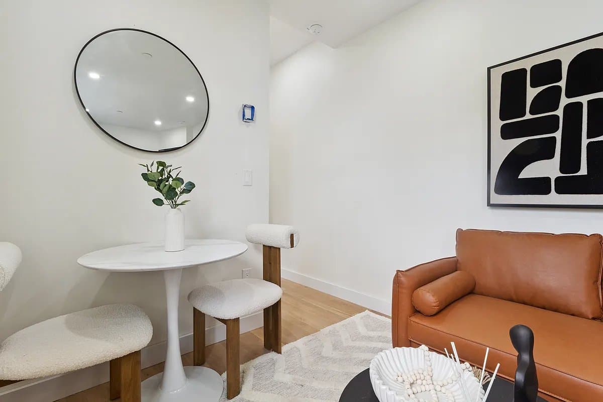 2 bed apartment at 176 Rivington Street, Unit 6, Lower East Side, photo 5 of 6