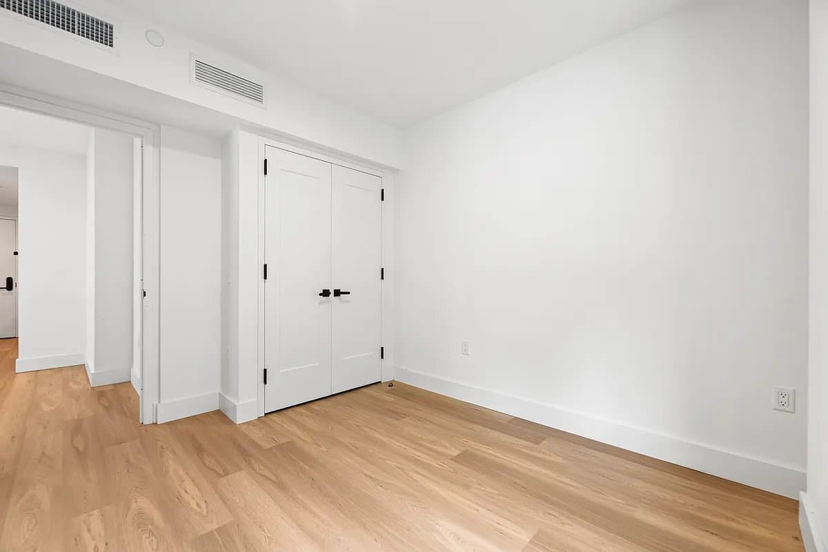 63 Pitt Street, photo 3