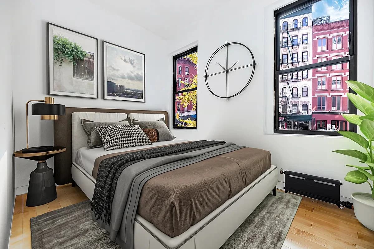 3 bed apartment at 203 Spring Street, Unit 3, SoHo, photo 2 of 6