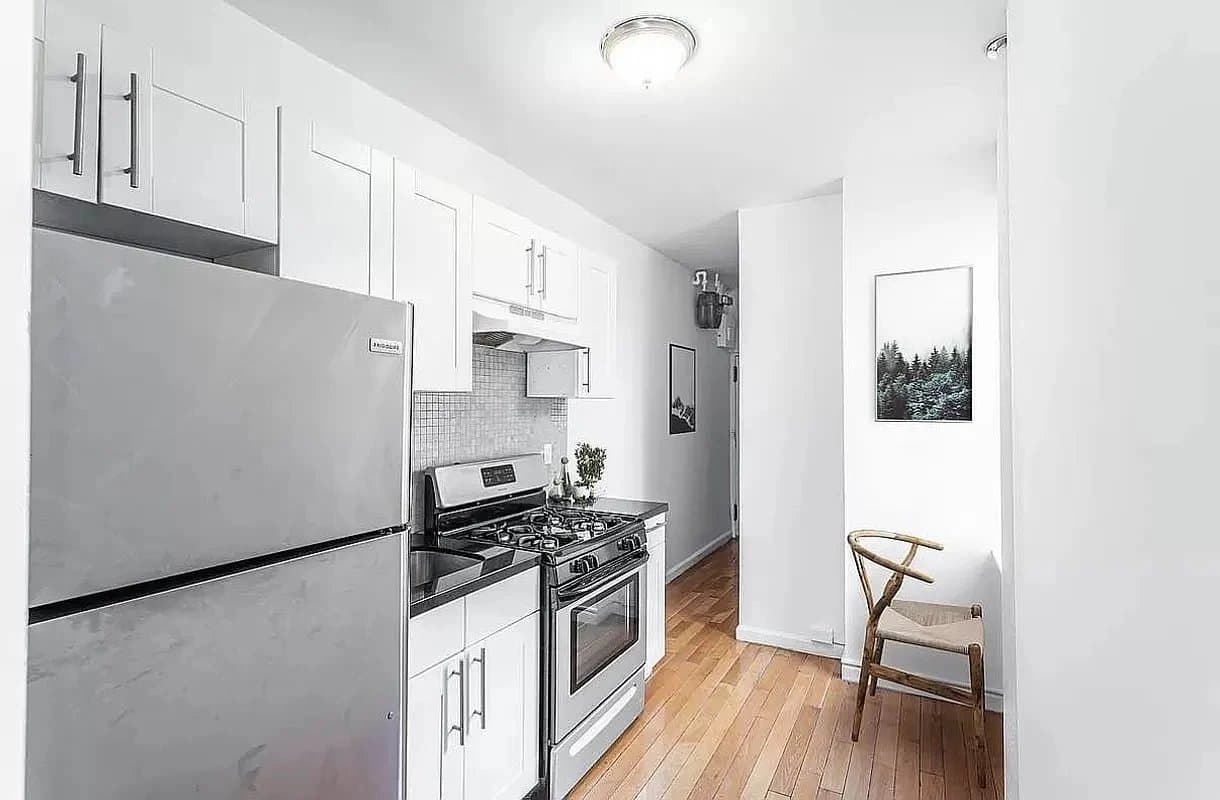 207 Madison Street, photo 5