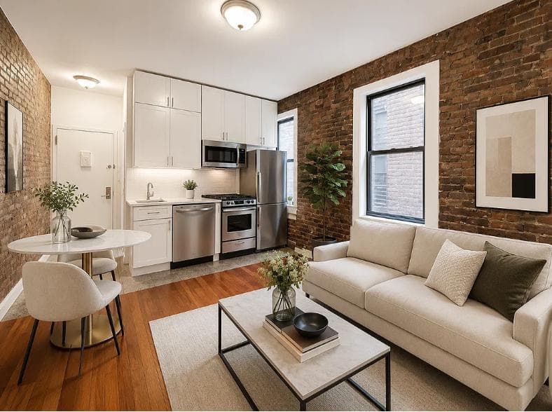 3 bed apartment at 7 Carmine St, Unit 15, West Village, photo 1 of 5