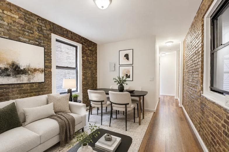 3 bed apartment at 7 Carmine St, Unit 15, West Village, photo 2 of 5