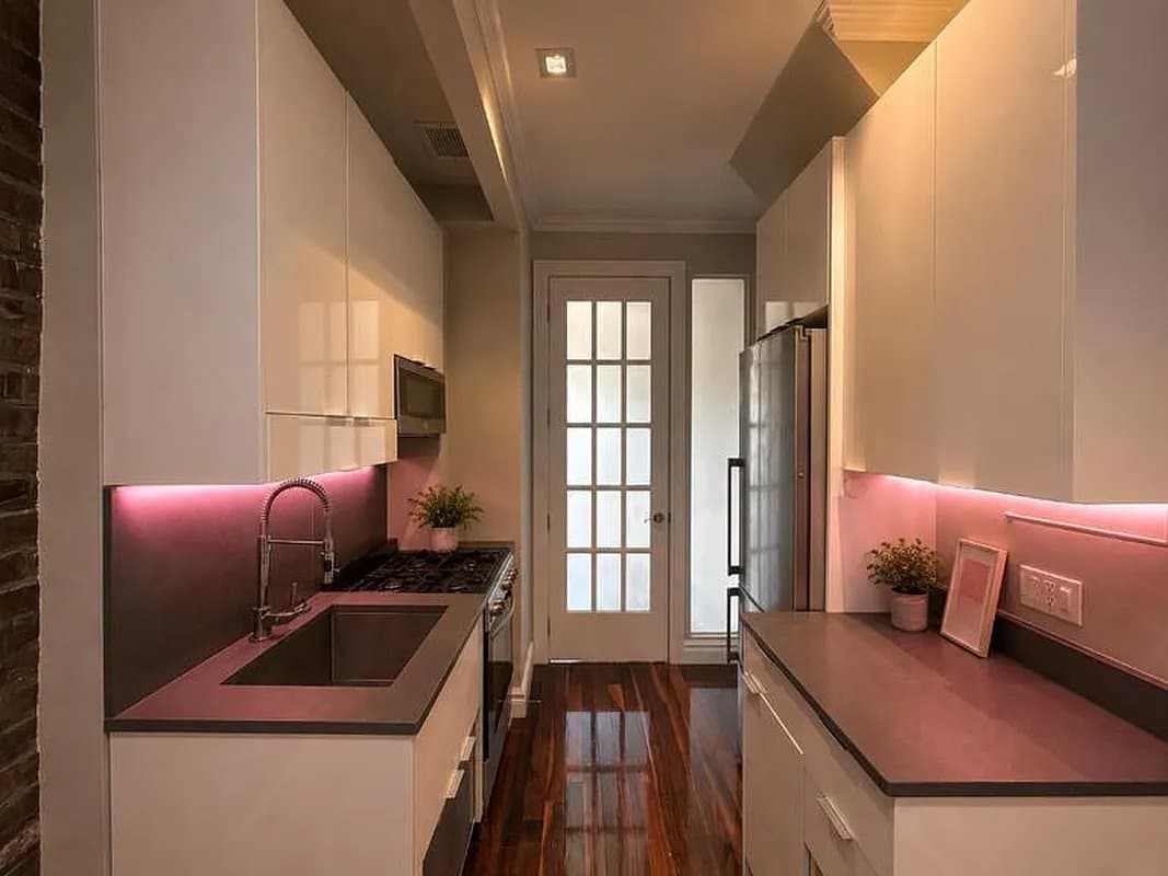 124 Ridge Street, photo 2