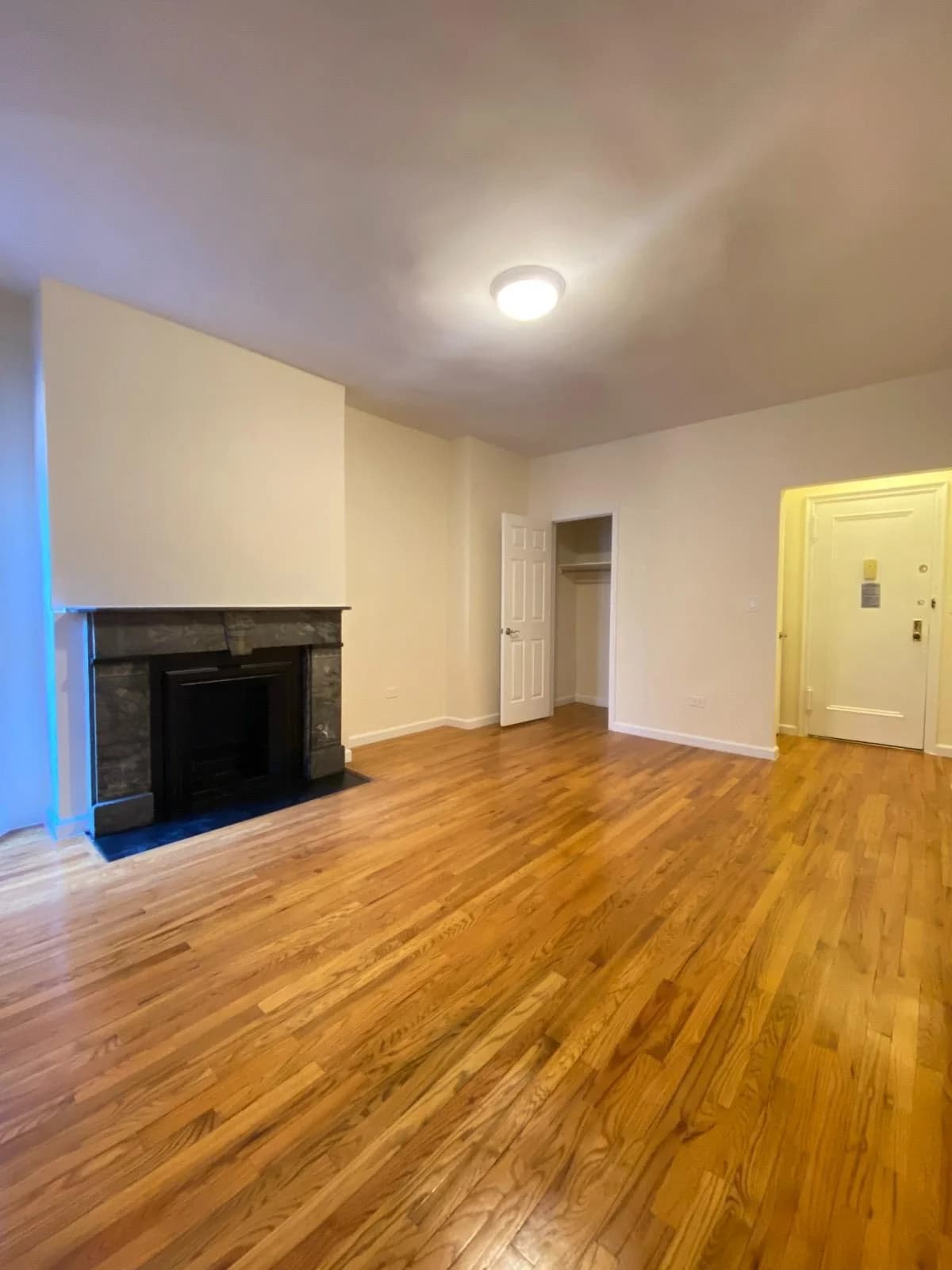 152-156 East 84th Street