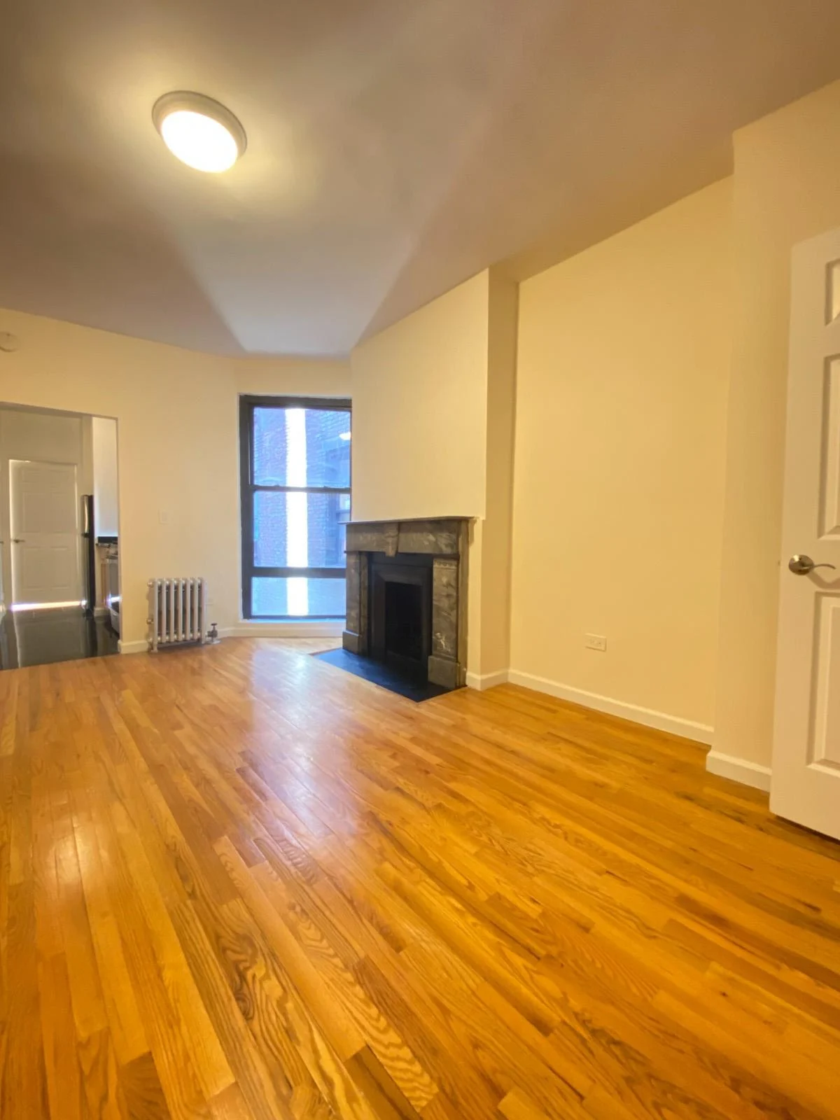152-156 East 84th Street, photo 4