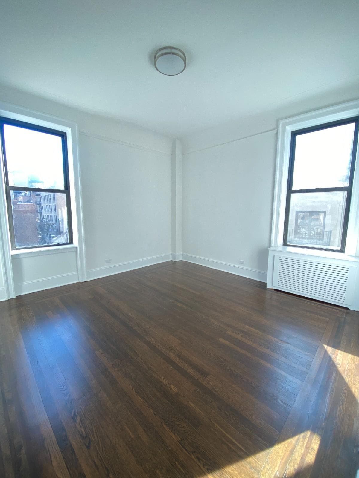 166 W 72nd St, photo 4