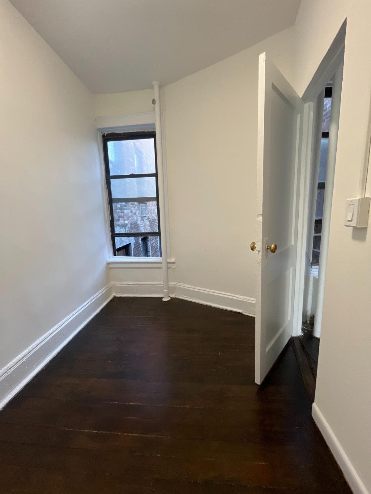 2 bed apartment at 1427 York Ave, Unit 2C, Upper East Side, photo 1 of 3