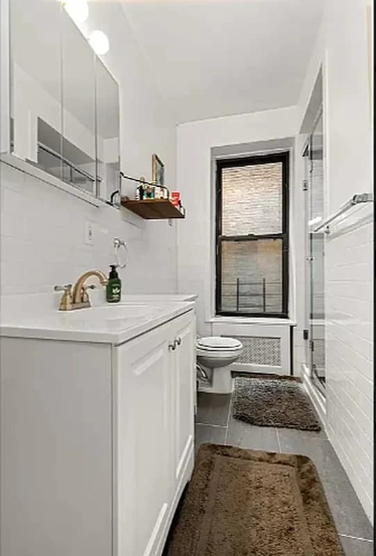 4 bed apartment at 6 West 107th Street, Unit 3E, Upper West Side, photo 6 of 6