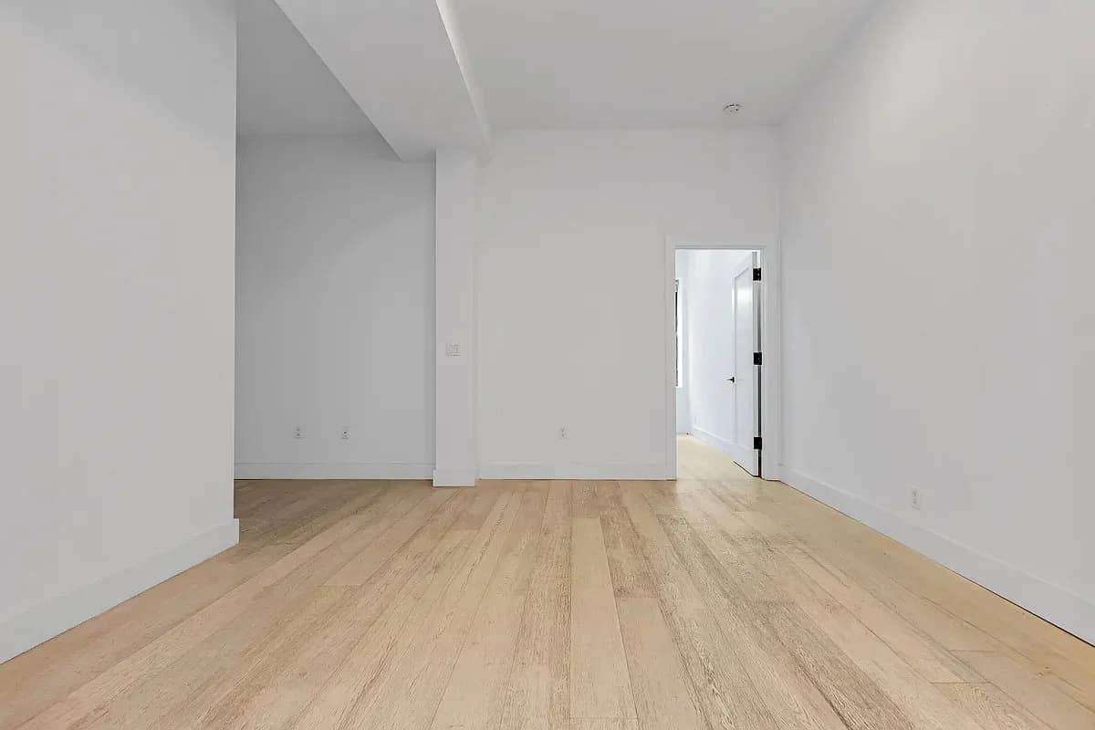 3 bed apartment at 245 Eldridge Street, Unit 1R, Lower East Side, photo 5 of 7