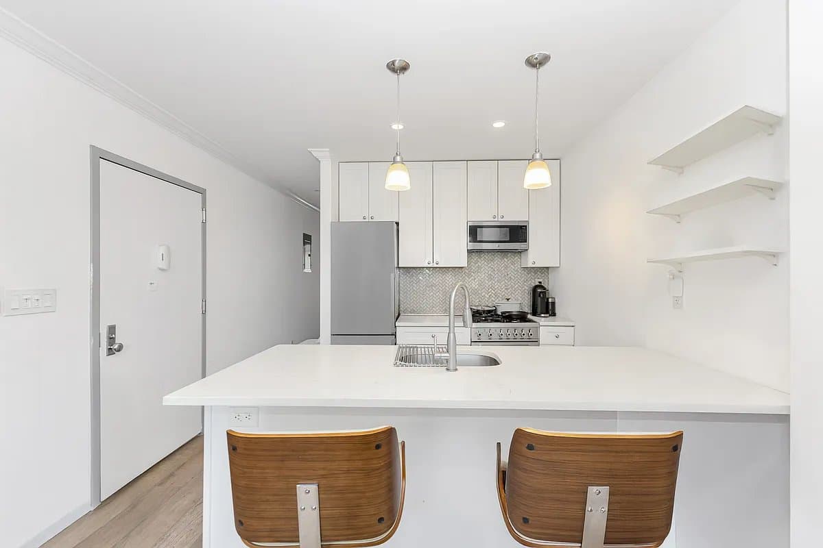 110 South 2nd Street, photo 5
