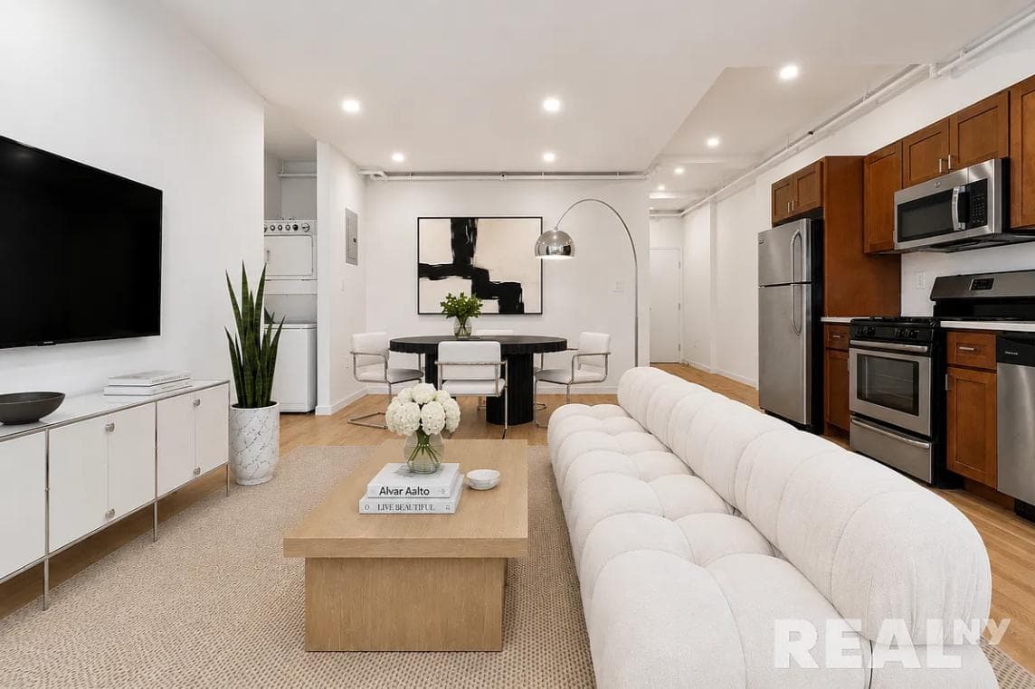 1 bed apartment at 97 Grand Avenue, Unit 9D, Clinton Hill, photo 2 of 8
