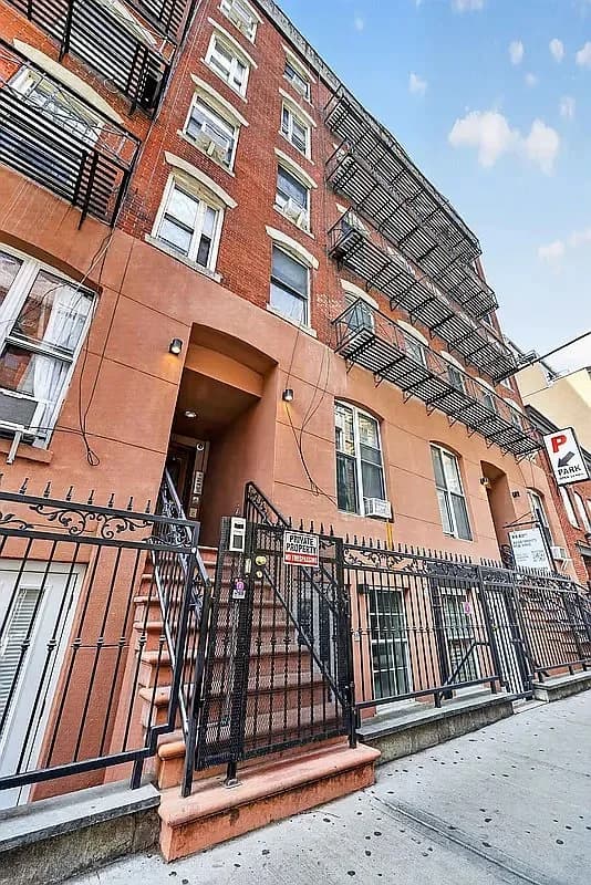 1 bed apartment at 163 Ludlow Street, Unit GE, Lower East Side, photo 9 of 9