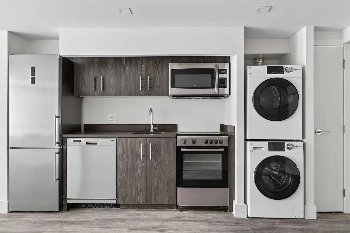 1 bed apartment at 163 Ludlow Street, Unit GE, Lower East Side, photo 5 of 9