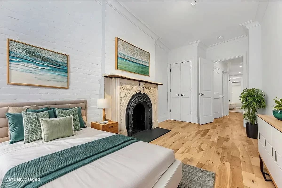3 bed apartment at 404 West 22nd Street, Unit 1B, Chelsea, photo 3 of 10