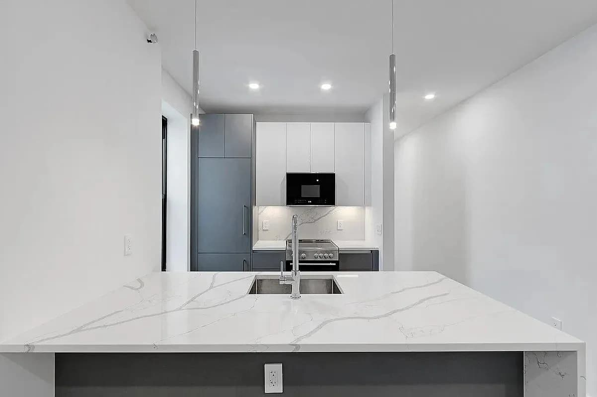 2 bed apartment at 19 Wyckoff Street, Unit 24, Cobble Hill, photo 4 of 7