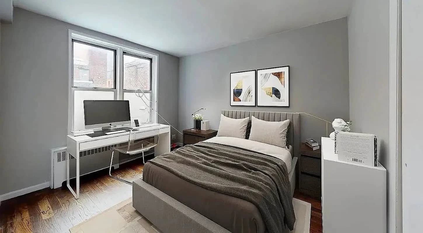 930 Second Avenue, photo 2