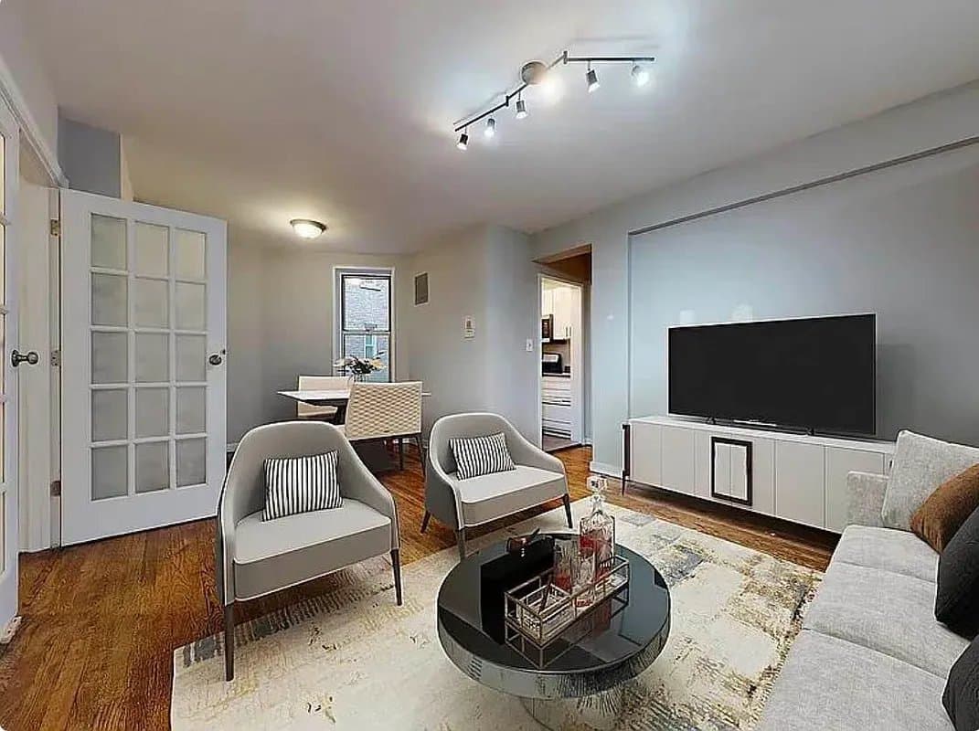 930 Second Avenue