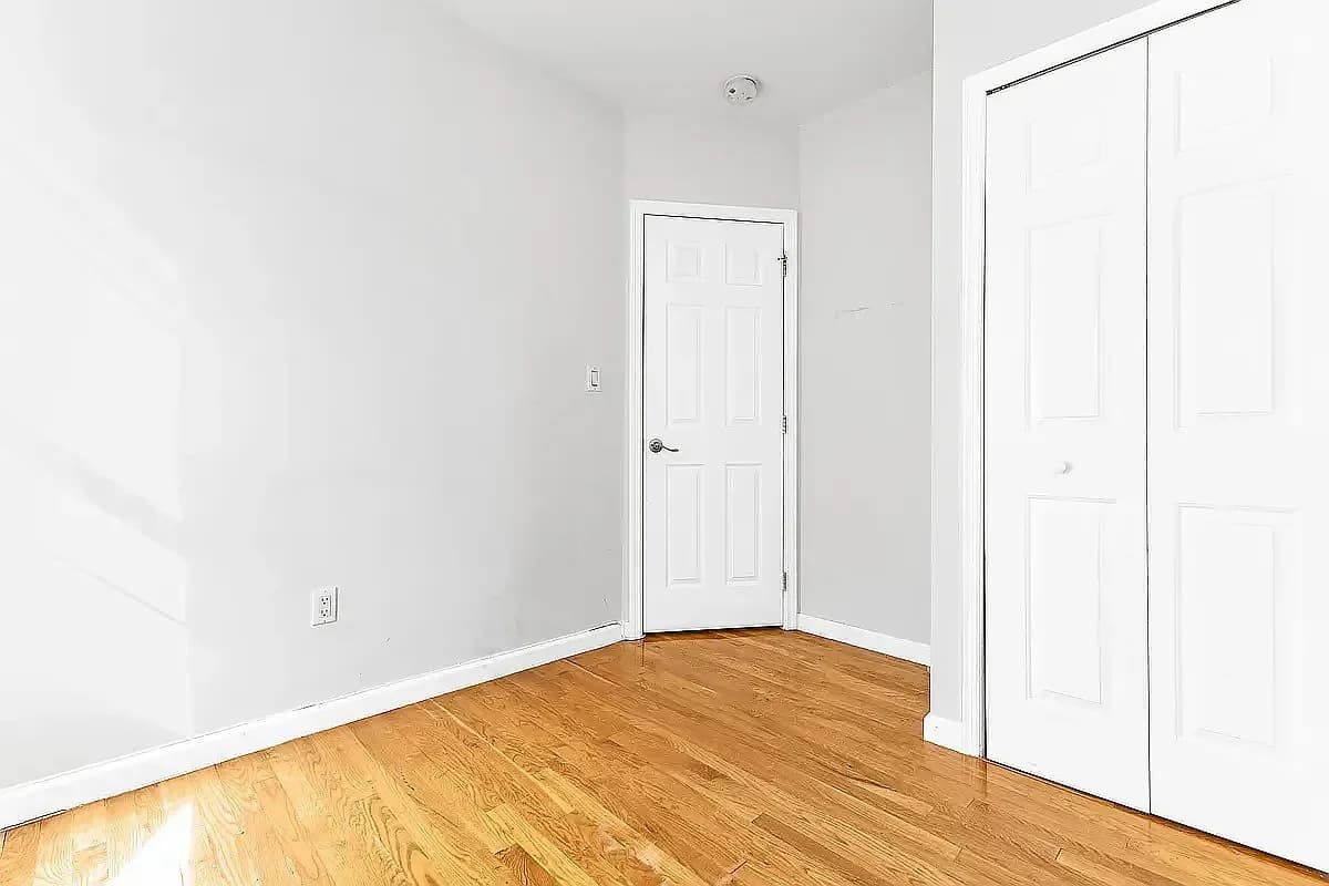 101 Delancey Street, photo 4