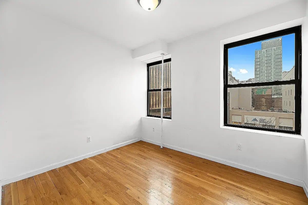 101 Delancey Street, photo 2