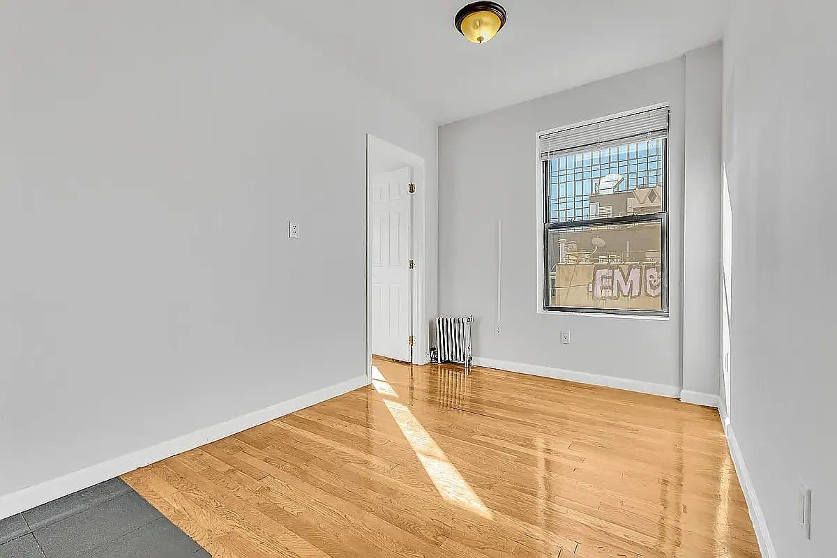 101 Delancey Street, photo 3