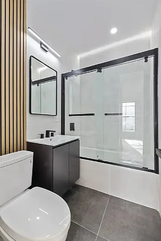 2 bed apartment at 167 First Avenue, Unit 5, East Village, photo 4 of 4