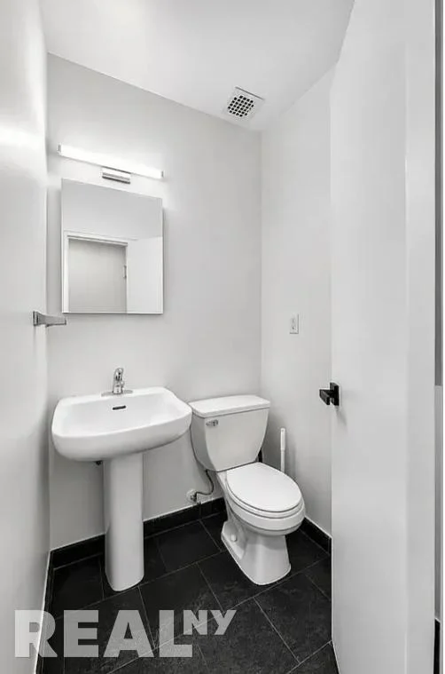 2 bed apartment at 680 Broadway, Unit 2B, NoHo, photo 8 of 9