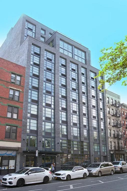 Studio apartment at 331 East Houston Street, Unit 8A, East Village, photo 9 of 10