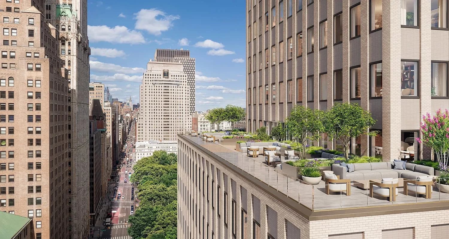 Studio apartment at 222 Broadway, Unit 327, Financial District, photo 6 of 15