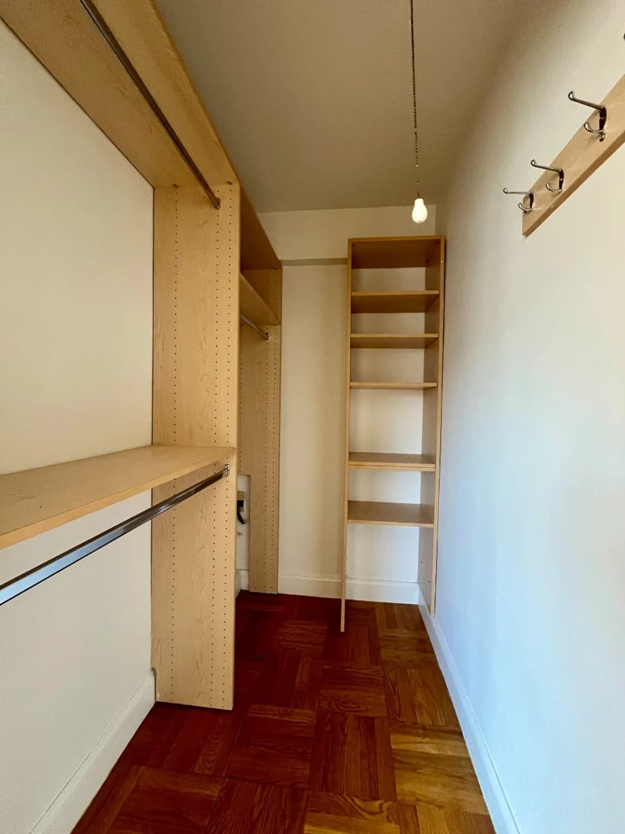 145 Fourth Avenue, photo 5