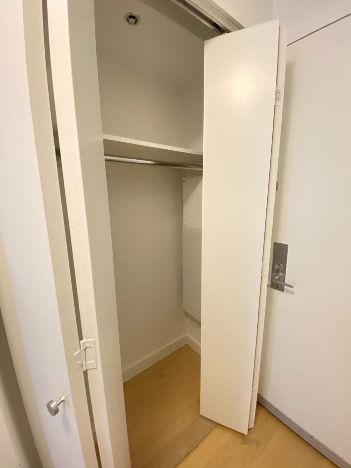 Studio apartment at 222 E 39th ST, Unit 6F, Murray Hill, photo 5 of 6