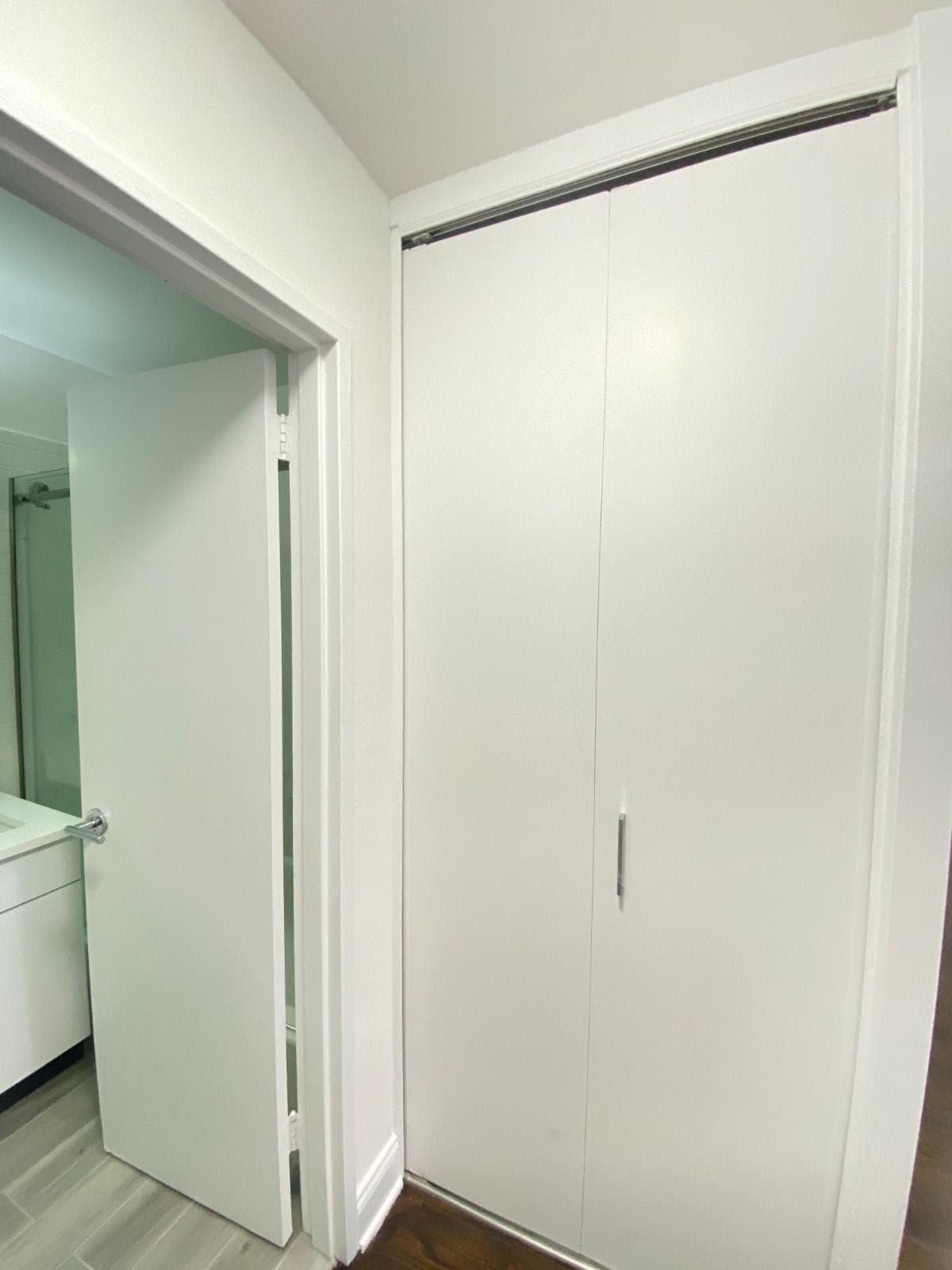 Studio apartment at 96 Fifth Avenue, Unit 8P, Union Square, photo 6 of 7