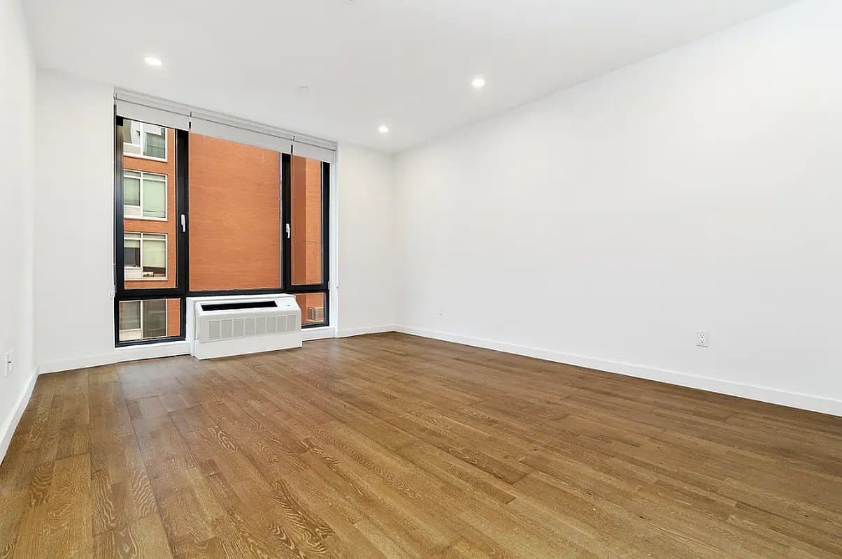 41-32 27TH STREET, photo 3