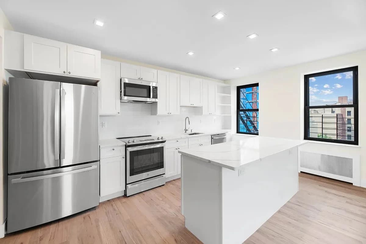 4 bed apartment at 101 East 116th Street, Unit 6CR, Harlem, photo 10 of 12
