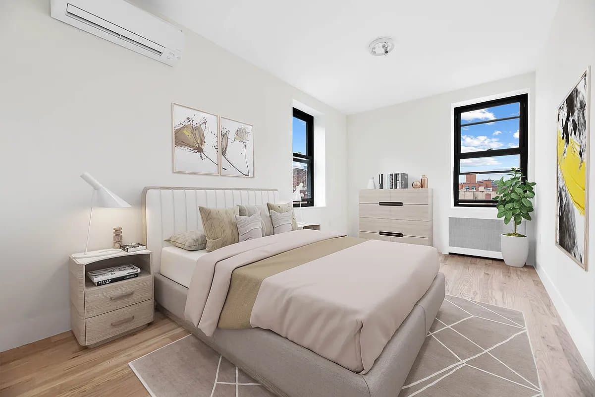 101 East 116th Street, photo 4