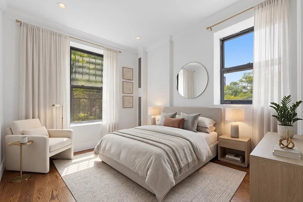 346 East 120th Street, photo 2