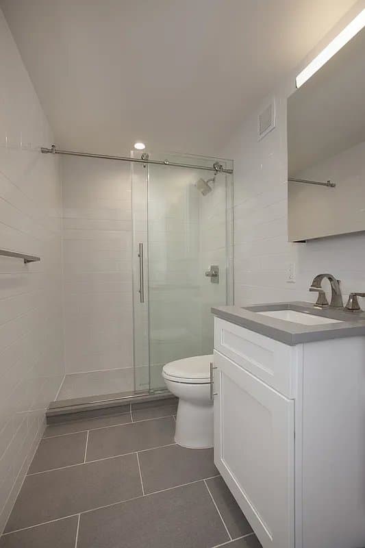 3 bed apartment at 152 Ludlow Street, Unit TH1, Lower East Side, photo 8 of 10