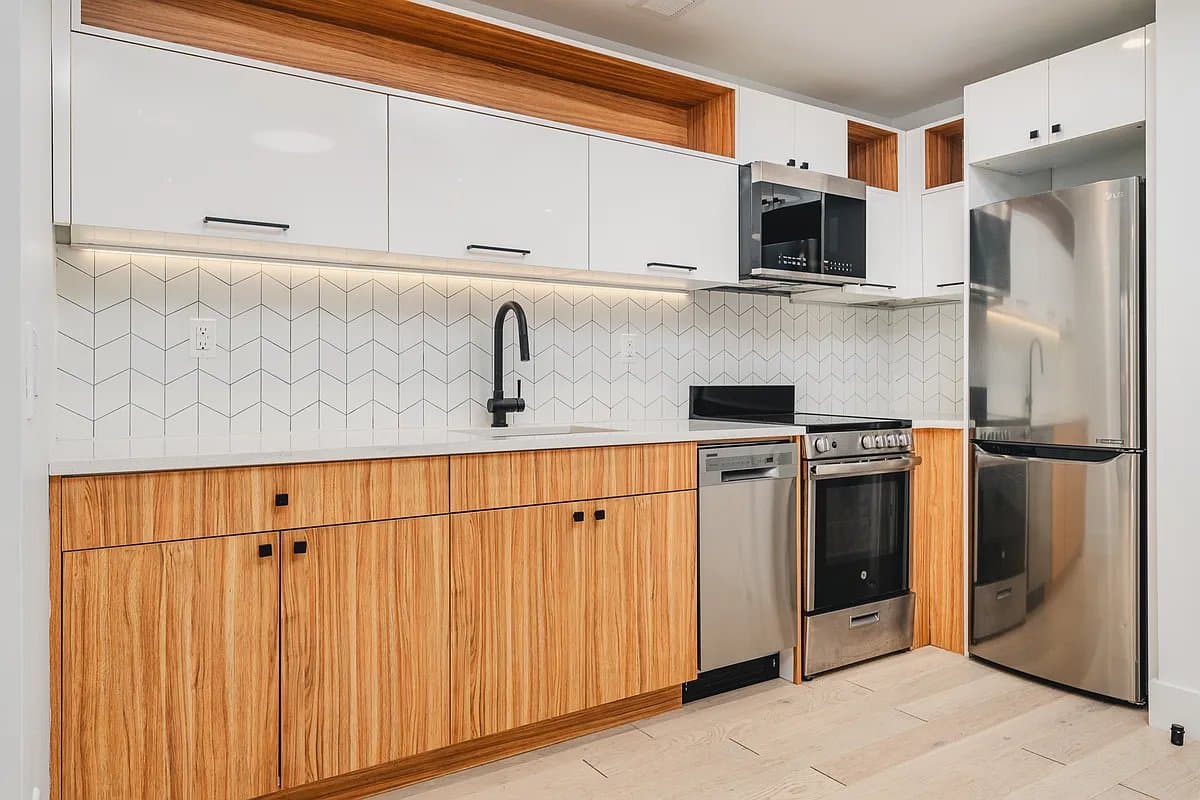 2 bed apartment at 60 West 125th Street, Unit 509, Harlem, photo 5 of 7