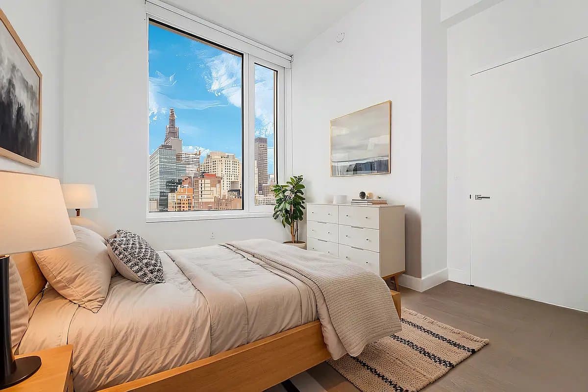 2 bed apartment at 200 East 23rd Street, Unit 19AA, Kips Bay, photo 3 of 8