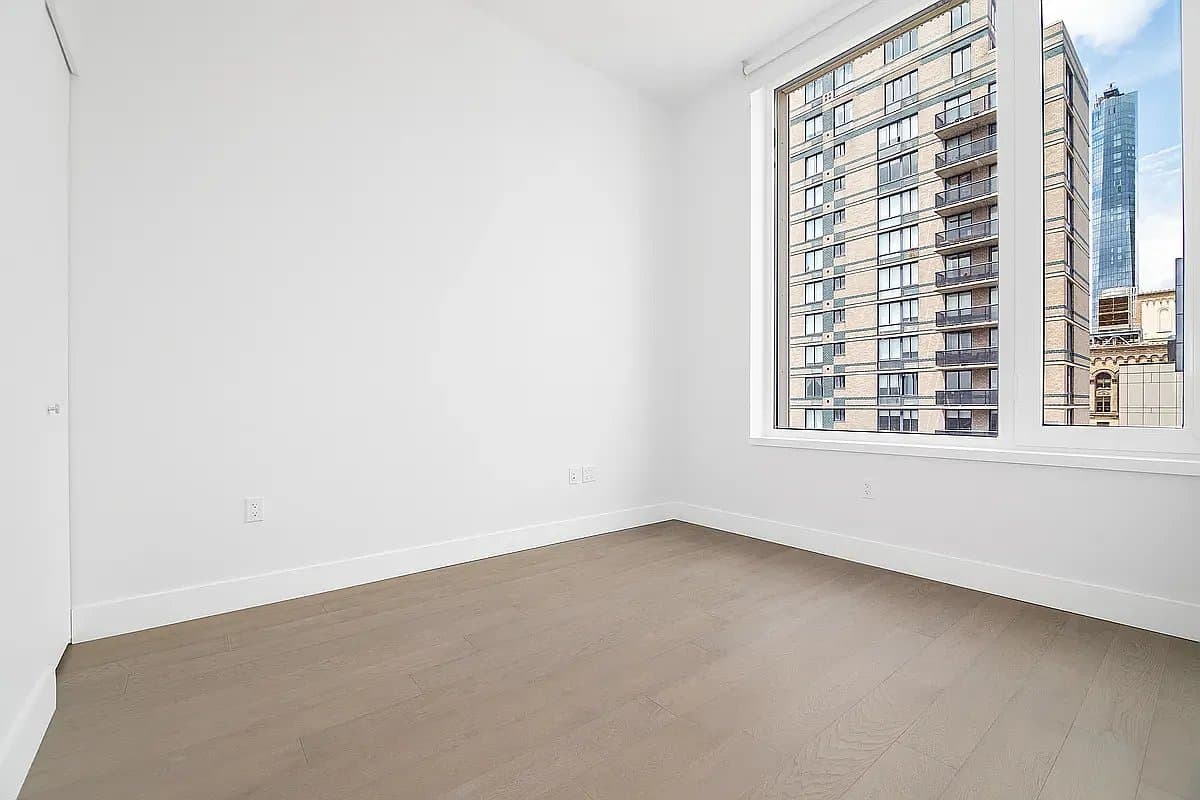 2 bed apartment at 200 East 23rd Street, Unit 19AA, Kips Bay, photo 6 of 8