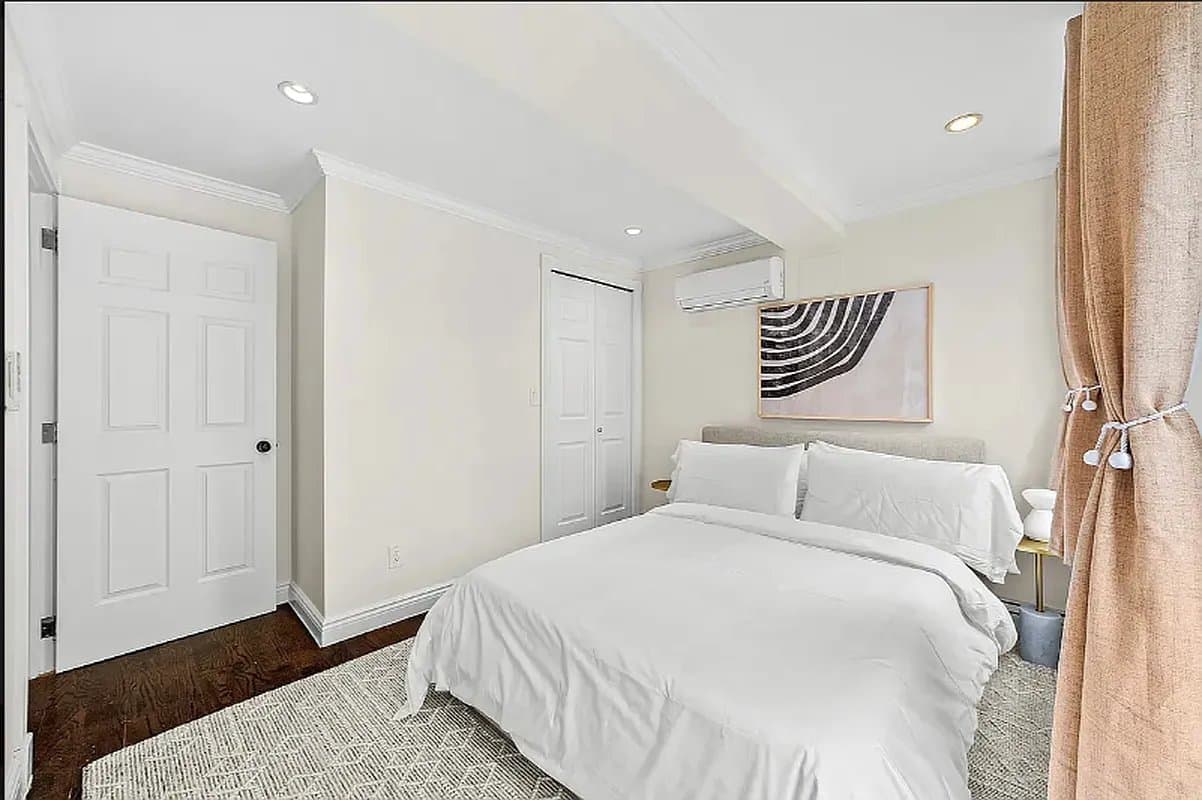 3 bed apartment at 448 West 19th Street, Unit 3CD, Chelsea, photo 4 of 8