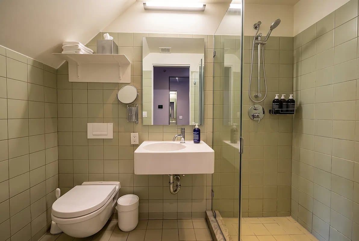 2 bed apartment at 119 Orchard Street, Unit PH4, Lower East Side, photo 11 of 12