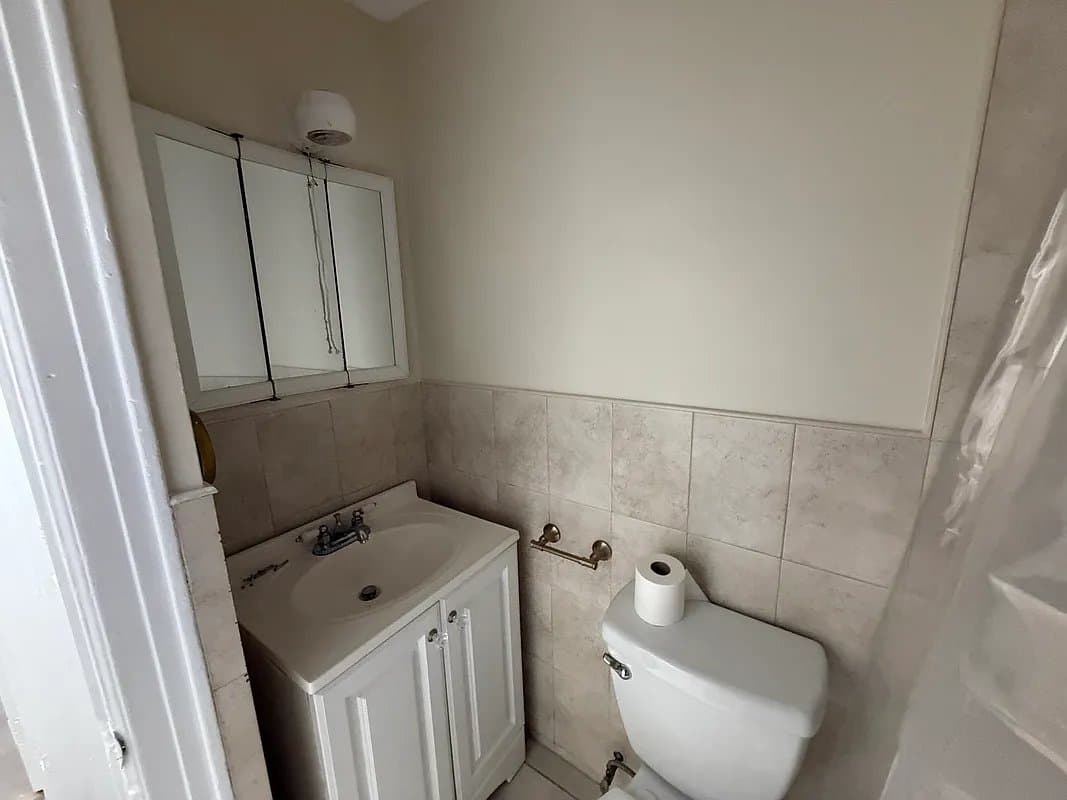 4 bed apartment at 101-17 94th Avenue, Unit FULL-HOUSE, East New York, photo 15 of 15