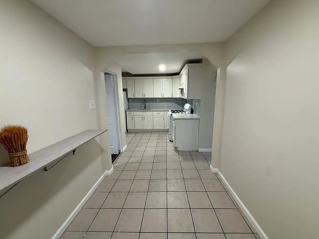 4 bed apartment at 101-17 94th Avenue, Unit FULL-HOUSE, East New York, photo 10 of 15